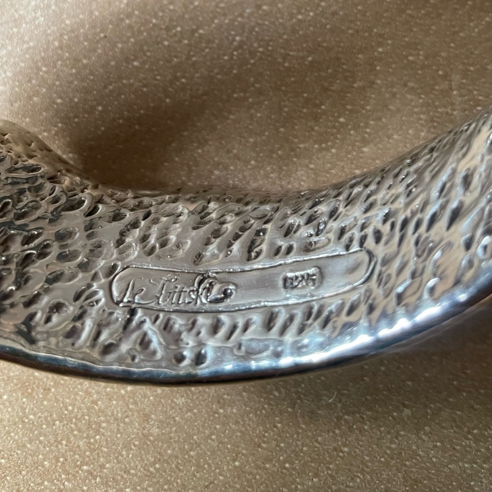 Signed vintage Lebitski 925 Sterling silver textured bangle cuff bracelet wave - Picture 6 of 10